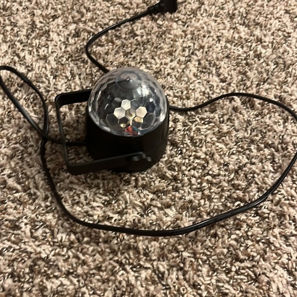 Small strobe light - Picture 3 of 8